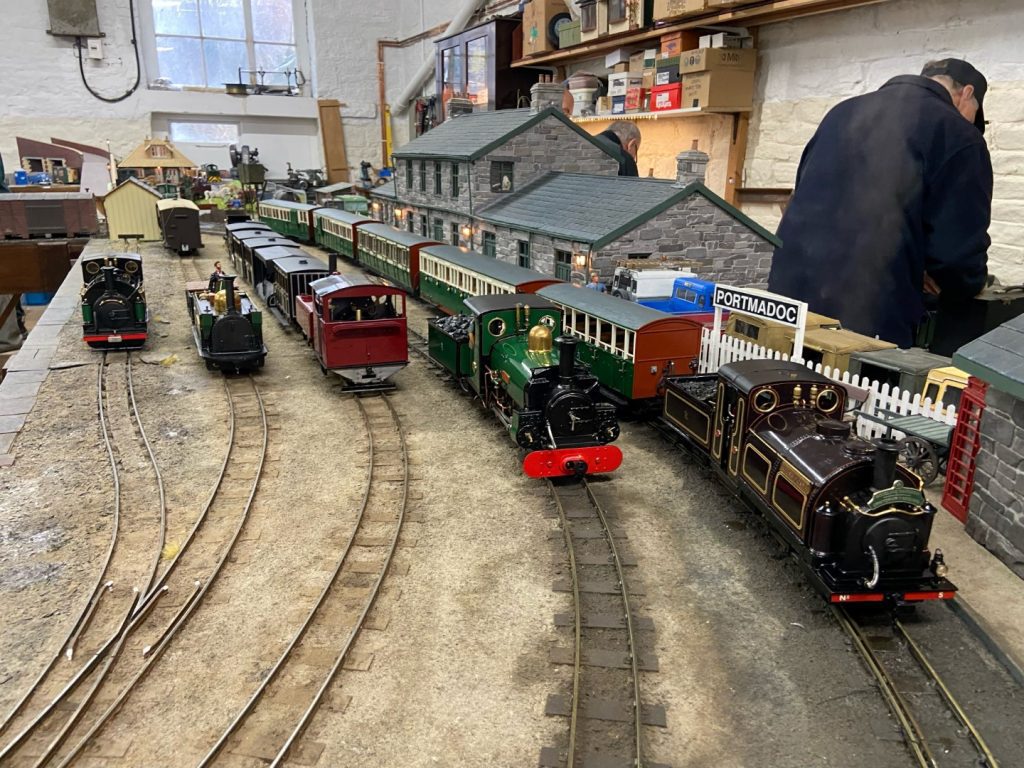 Prince, The Princess, Baldwin 590, Linda and Welsh Pony, line up at HRM