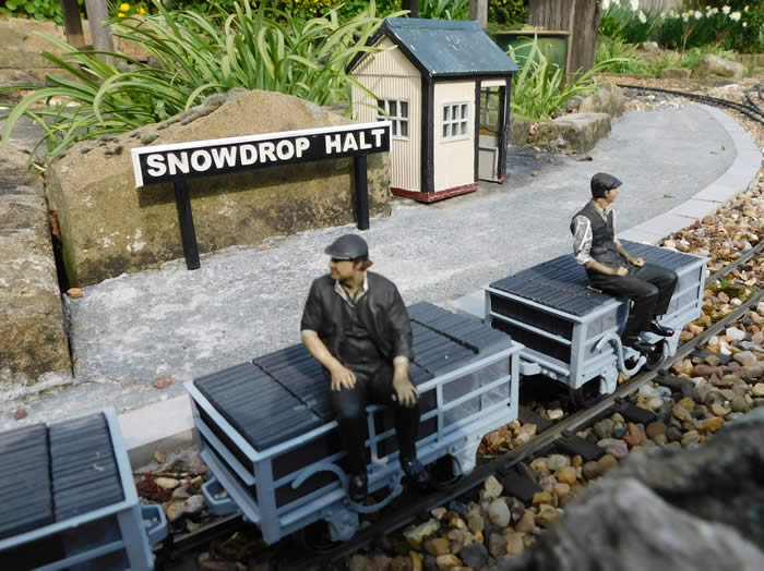 Slate gravity train at Snowdrop Halt