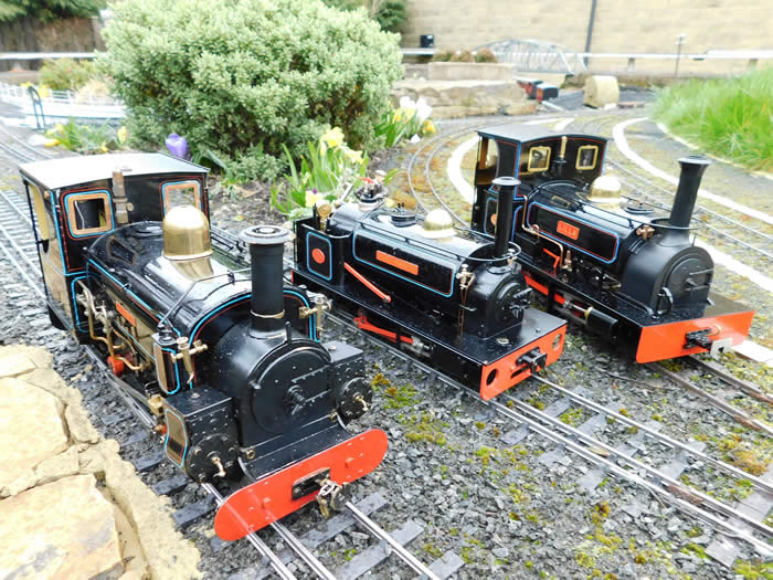 Penrhyn Hunslet trio : Charles, Hugh Napier and Lilla