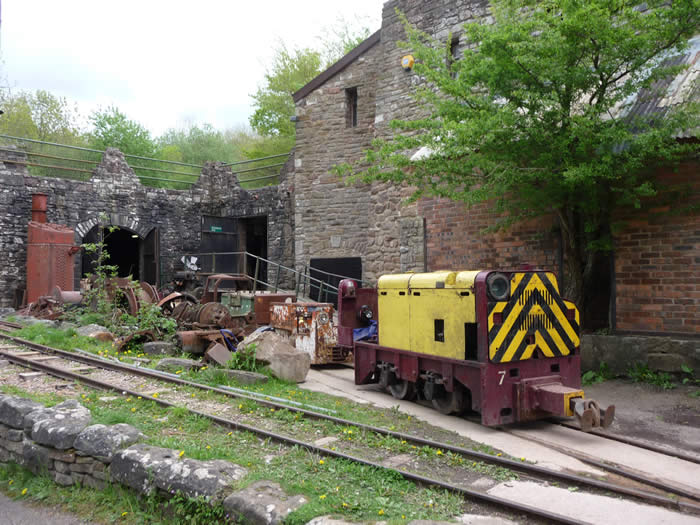 Flameproof Hunslet diesel hydraulic No 7446