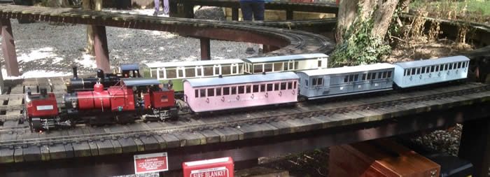 The 1934 WHR carriage colour scheme