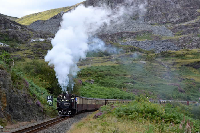 Approaching Moelwyn tunnel