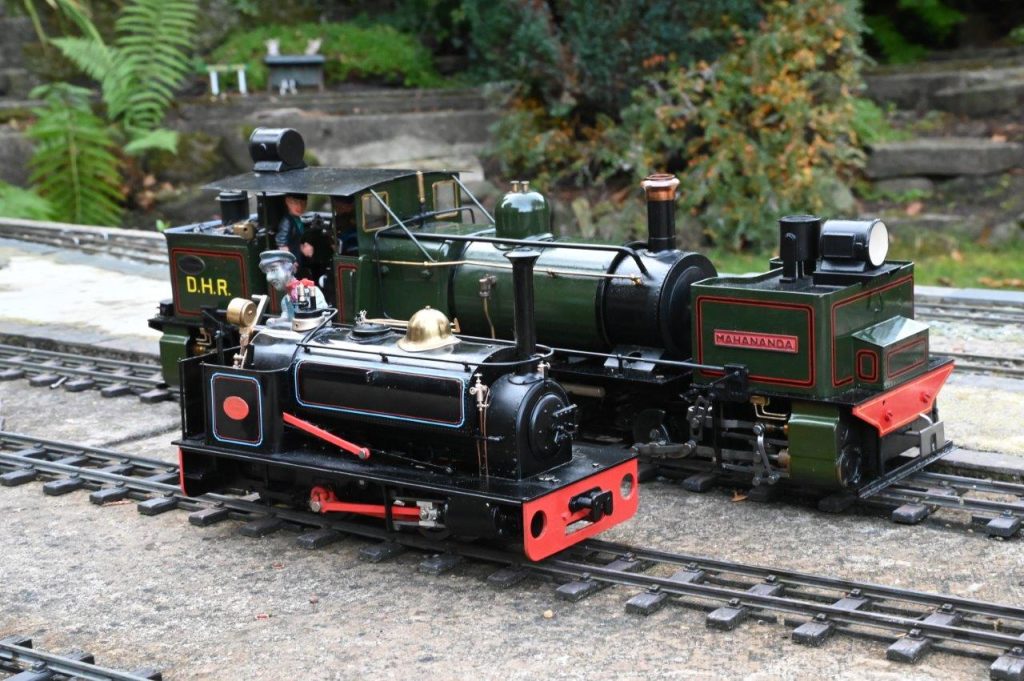 Little and Large at Aireside