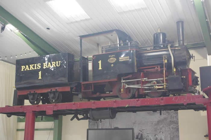 Orenstein & Koppel No 614