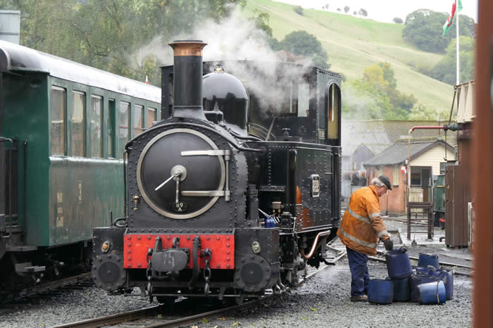 Llanfair W&LLR : one lump or two?